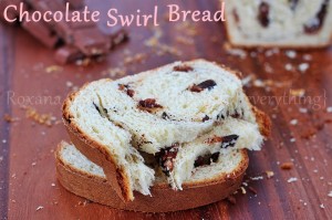 Chocolate Swirl Bread | roxanashomebaking.com