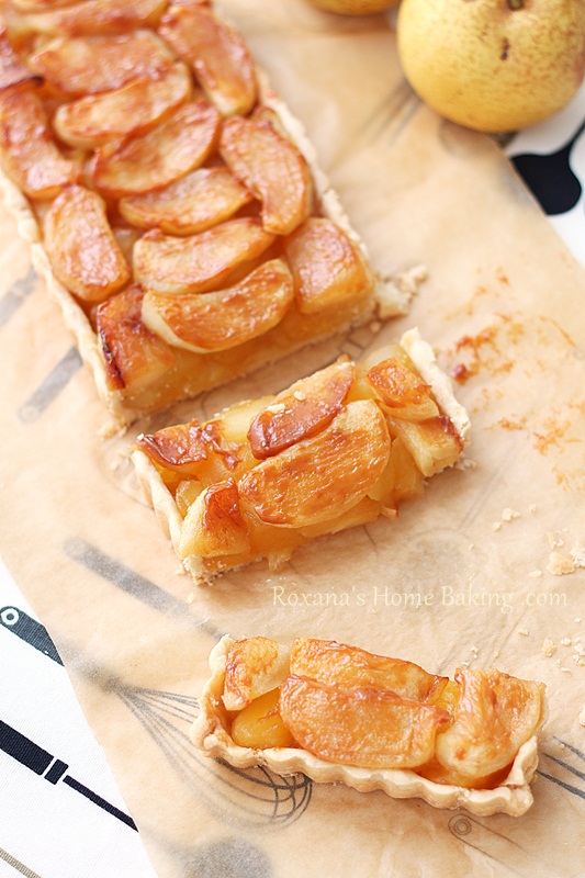 Apple Dulce de Leche Tart | Roxanashomebaking.com