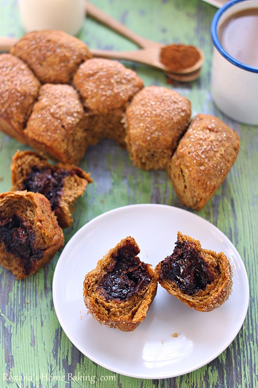 Pull apart nutella filled pumpkin bread