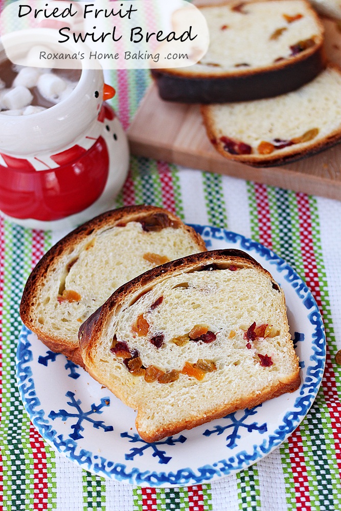 Romanian dried fruit swirl bread recipe