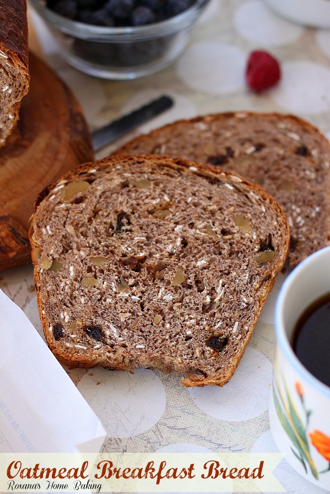 Oatmeal breakfast bread from Roxanashomebaking.com Packed with rolled oats, walnuts and raisins for a fueling and satisfying breakfast  