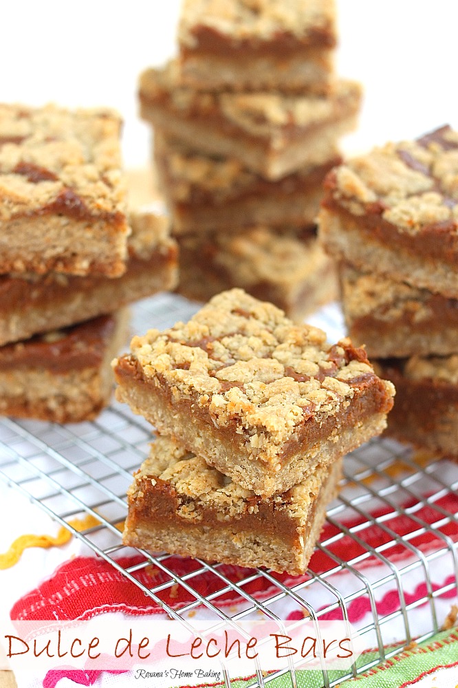 Only 5 ingredients needed to make these quick and easy oatmeal bars with a thin layer of chewy gooey dulce de leche.