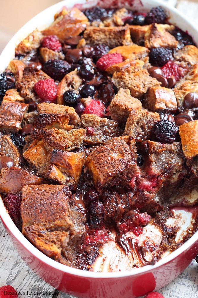 Loaded with chocolate syrup, chocolate chips and fresh berries, this is like no other french toast casserole you've had before! It is pure awesomeness!