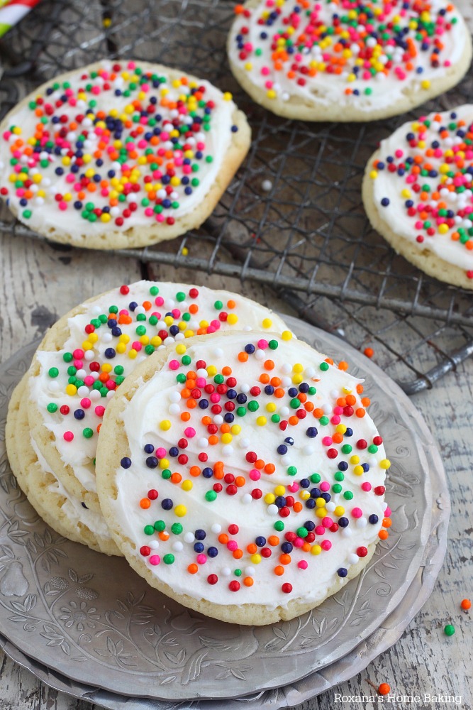 frosted sugar cookies