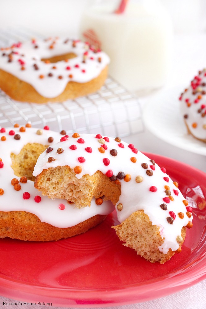 Iced pumpkin donuts recipe