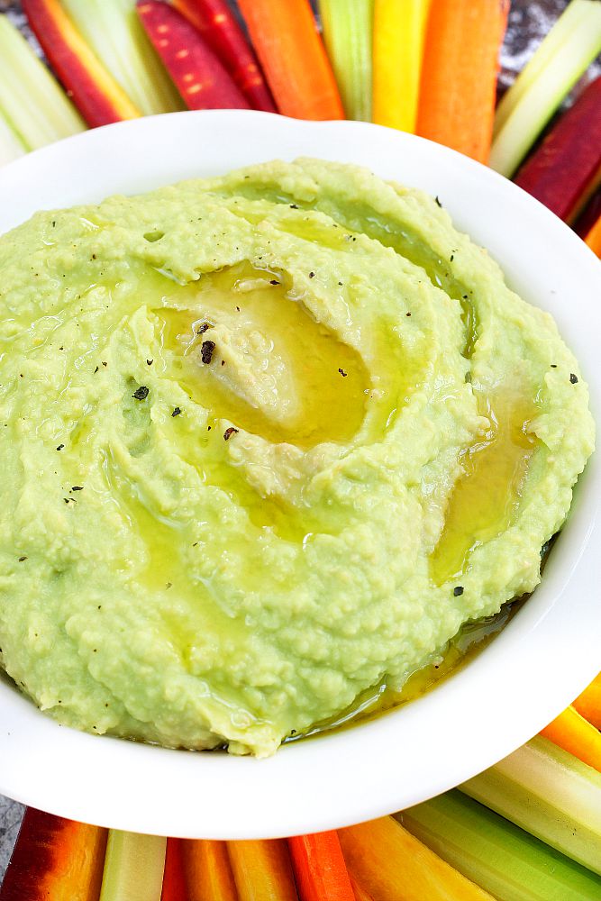 Looking for a quick and easy dip recipe for your game night everyone will love? Look no further! This avocado hummus is not only delicious but also comes together in 5 minutes!