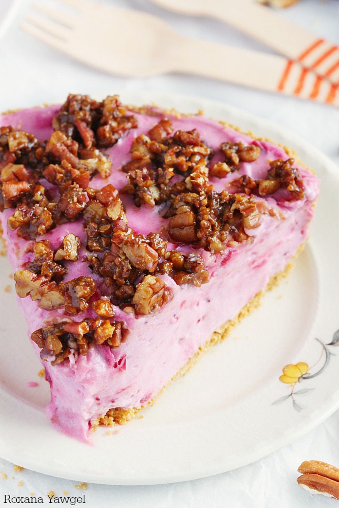No need to fight for oven space! This irresistible cranberry cheesecake pie requires no baking and those candied pecans on top are to die for! A must for your holiday table! 