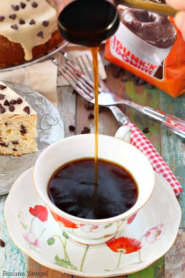 chocolate chip coffee cake with coffee icing recipe 3