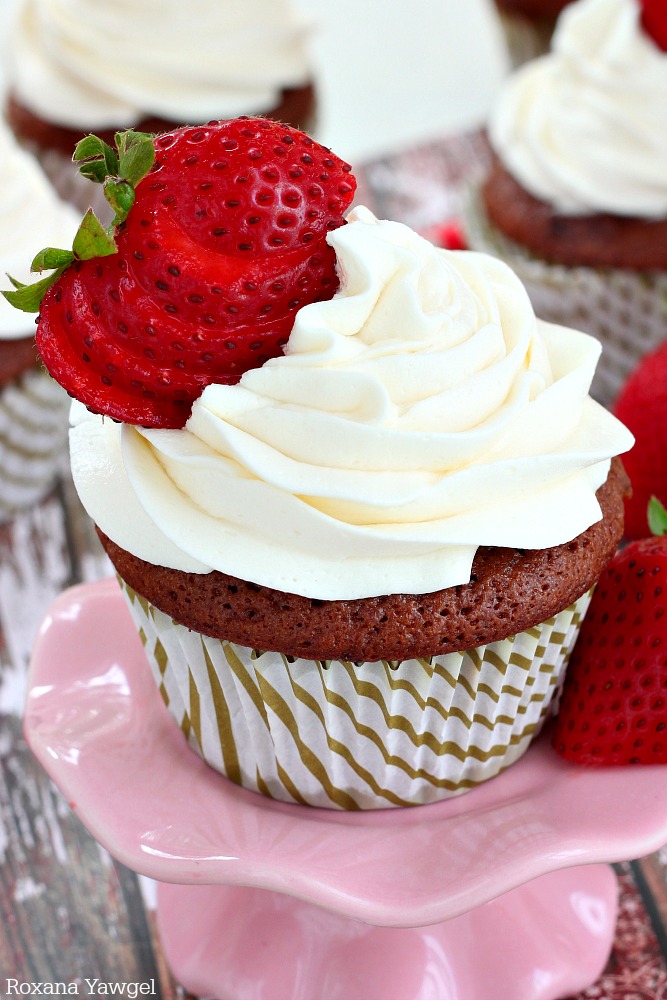 These irresistible chocolate strawberry cupcakes with mascarpone frosting are like no other cupcakes you had before. They start with melted chocolate .... 