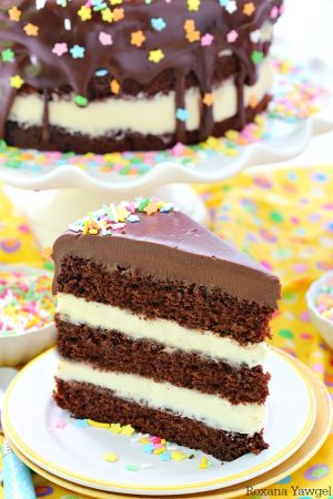 Chocolate Cake With Vanilla Cream Cheese Frosting Recipe