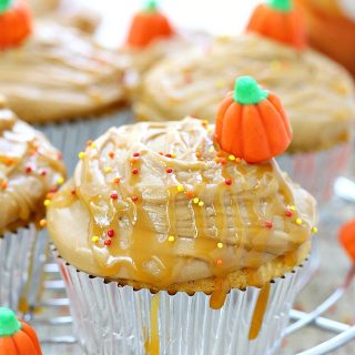 Perfect for all pumpkin lovers, these moist and sweet pumpkin cupcakes topped with an easy to make caramel frosting are a fall favorite dessert!