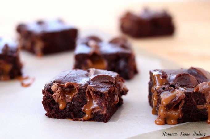 Caramel Kisses Brownies Recipe