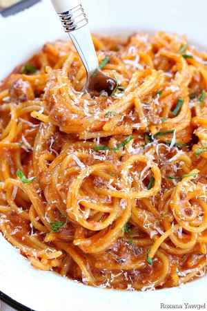 Spaghetti with meat sauce recipe